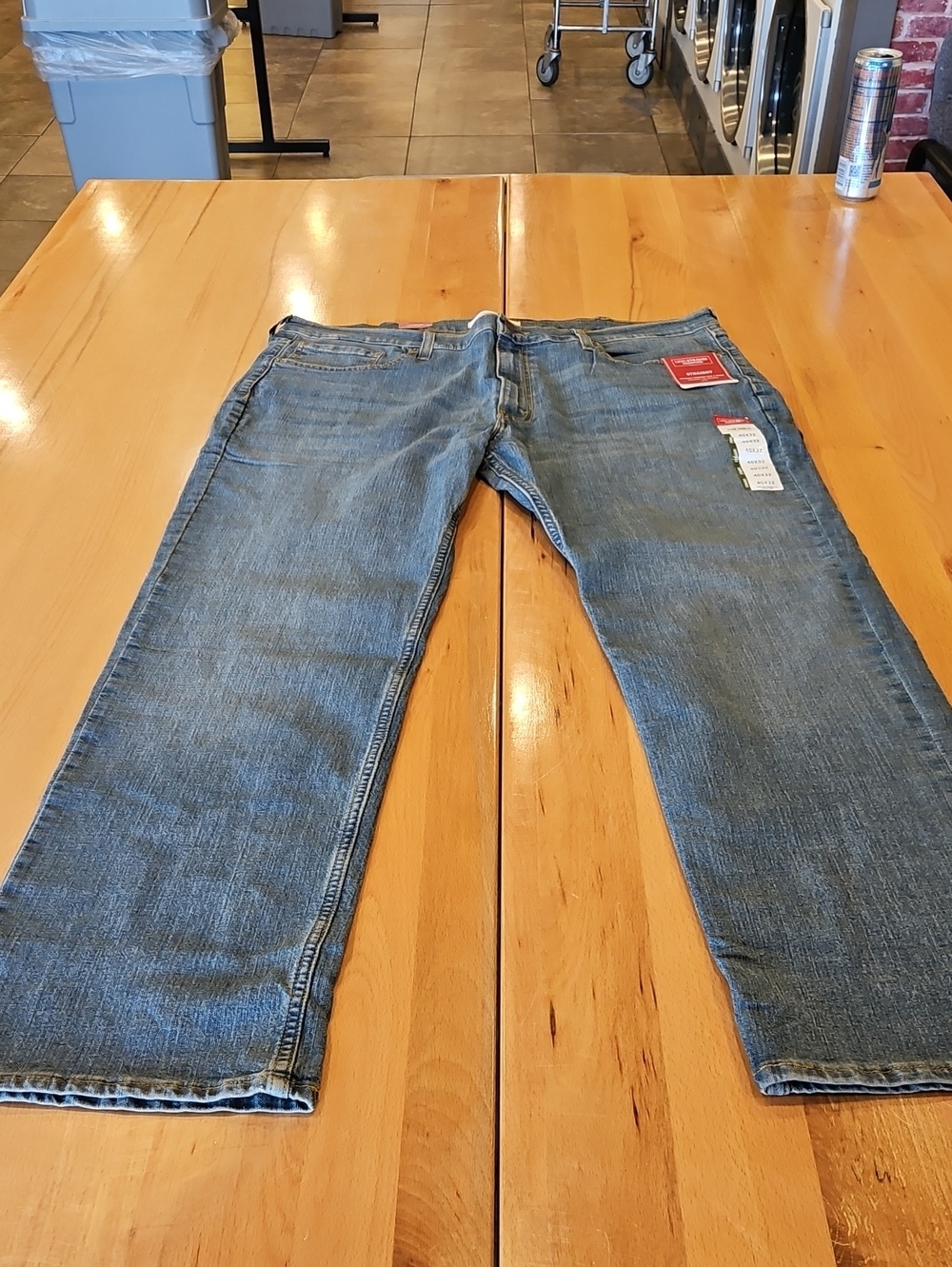 Levi's Light Blue Relaxed Fit Men's Jeans